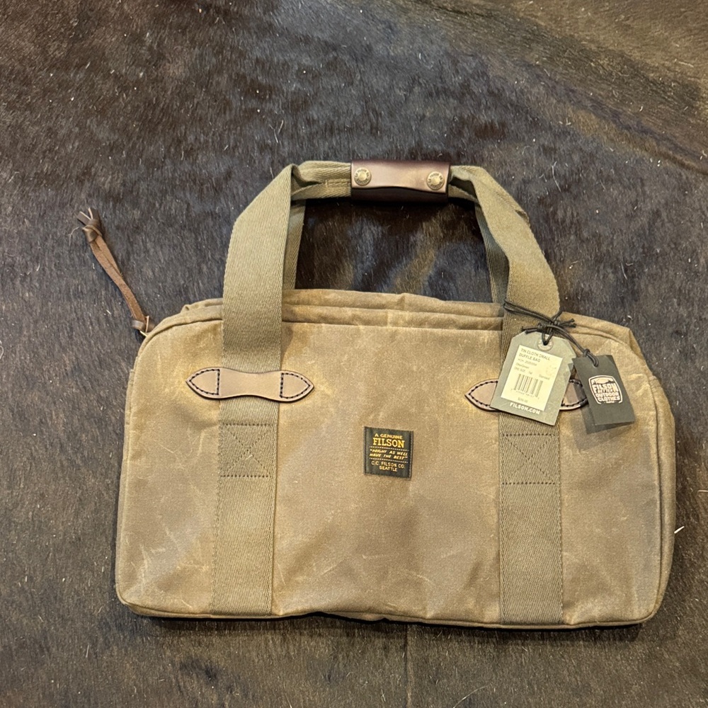NWT Filson Olive Green Waxed Canvas Tin Cloth Small Duffle - Otter Green